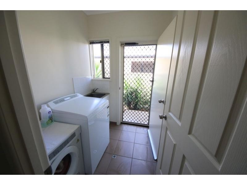 87 BEACH Road, Ayr QLD 4807