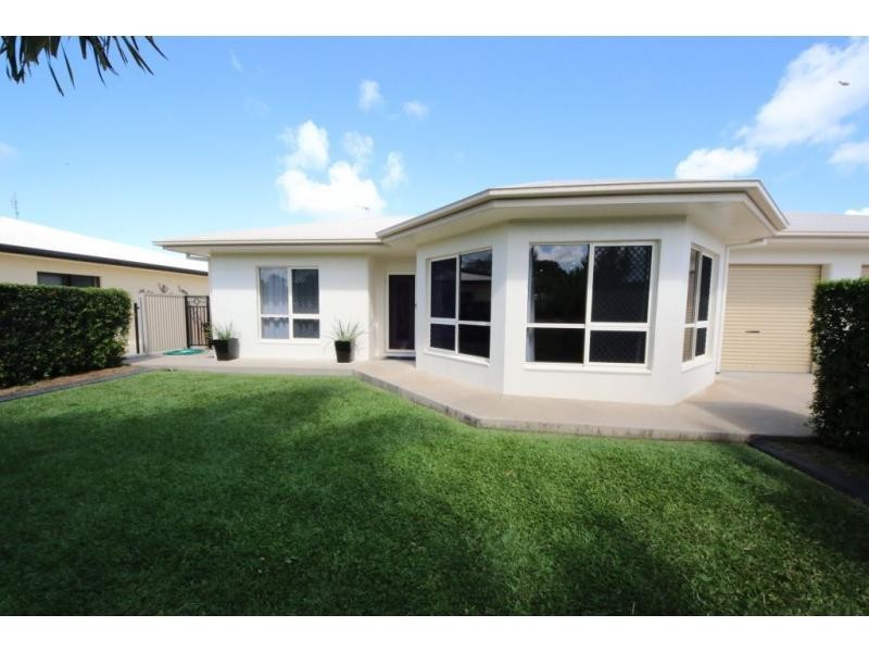 87 BEACH Road, Ayr QLD 4807