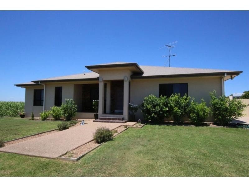 534 RITA ISLAND Road, Jarvisfield QLD 4807