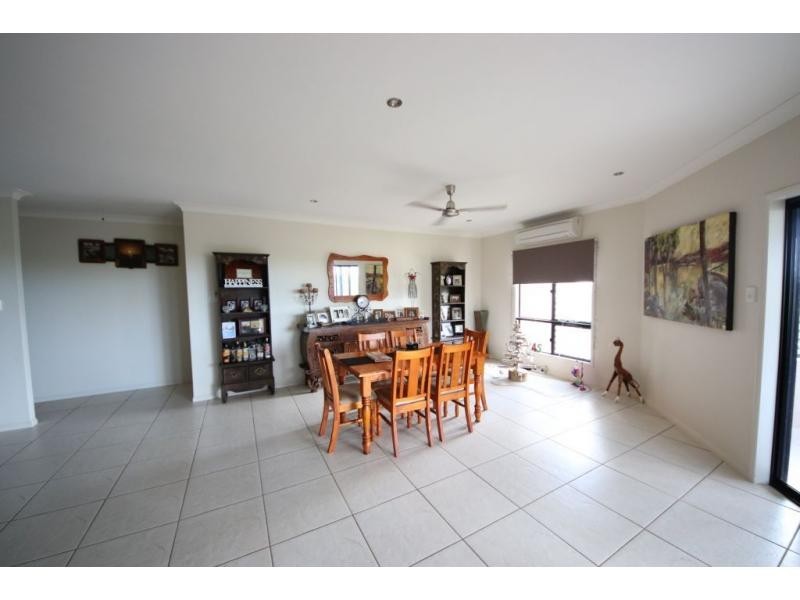 534 RITA ISLAND Road, Jarvisfield QLD 4807