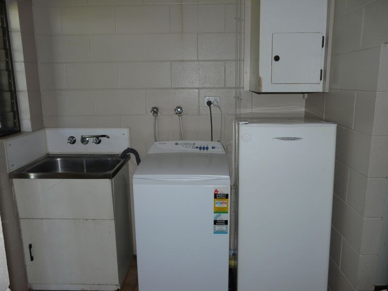 Unit 3/37-39 CHIPPENDALE Street, Ayr QLD 4807