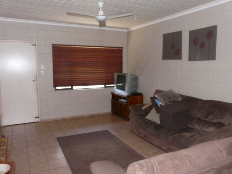 Unit 3/37-39 CHIPPENDALE Street, Ayr QLD 4807