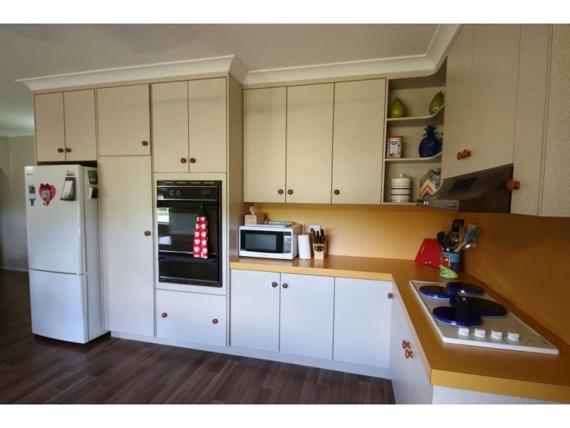 88-90 MUNRO Street, Brandon QLD 4808