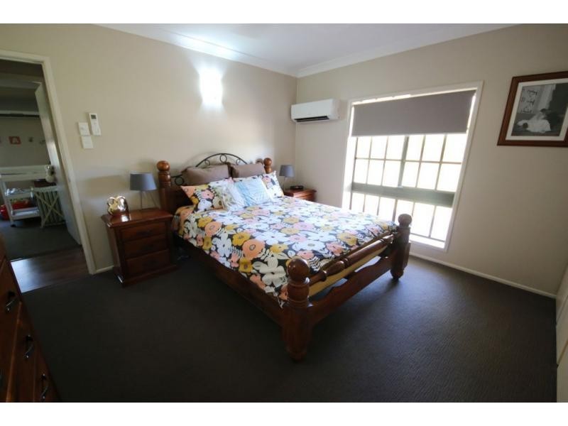 88-90 MUNRO Street, Brandon QLD 4808