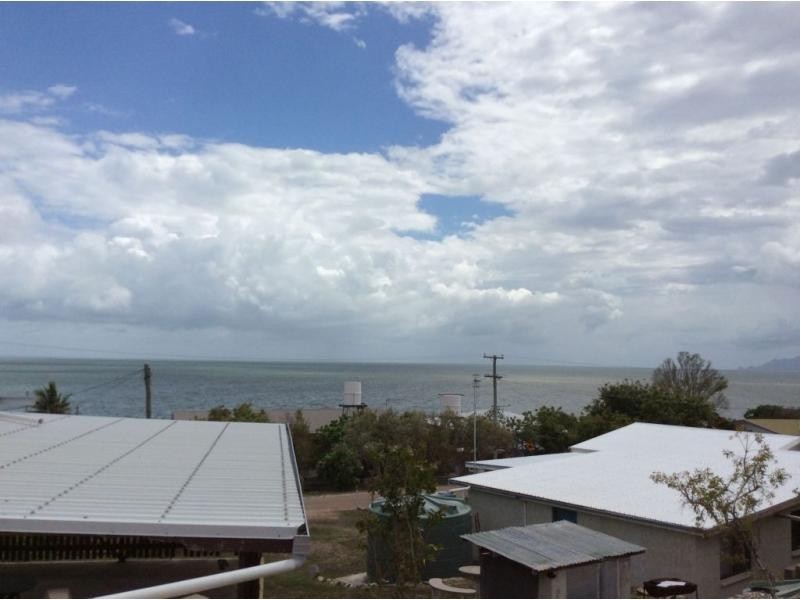 7 KOOKABURRA Terrace, Wunjunga QLD 4806
