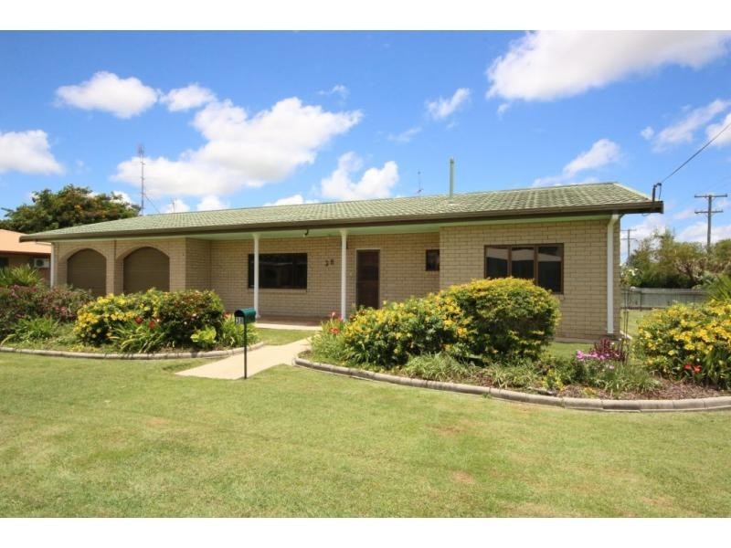 36-38 FIFTEENTH A Street, Home Hill QLD 4806