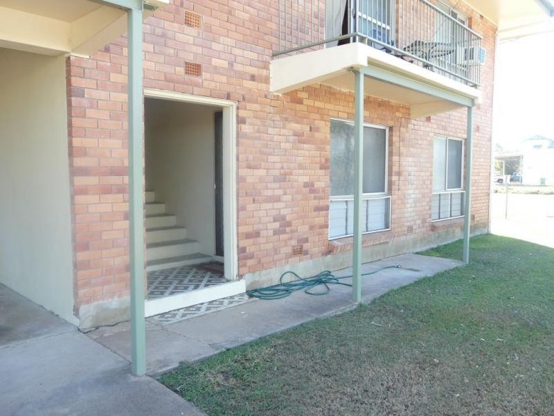 6/111 Young Street, Ayr QLD 4807