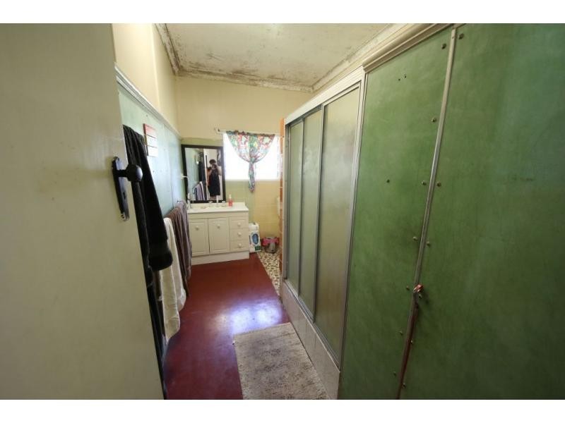 57 THIRTEENTH Avenue, Home Hill QLD 4806