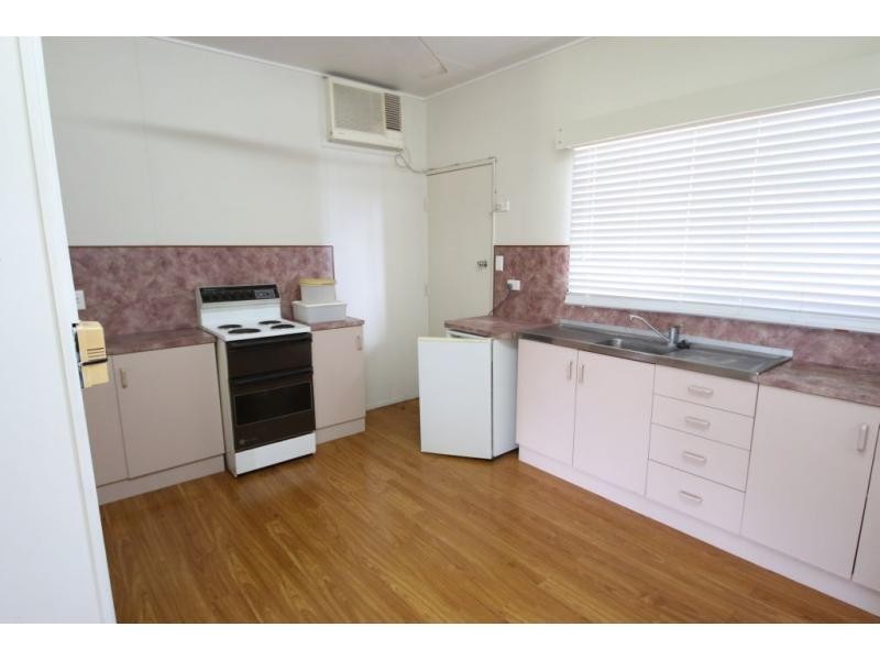 125 NINTH Avenue, Home Hill QLD 4806