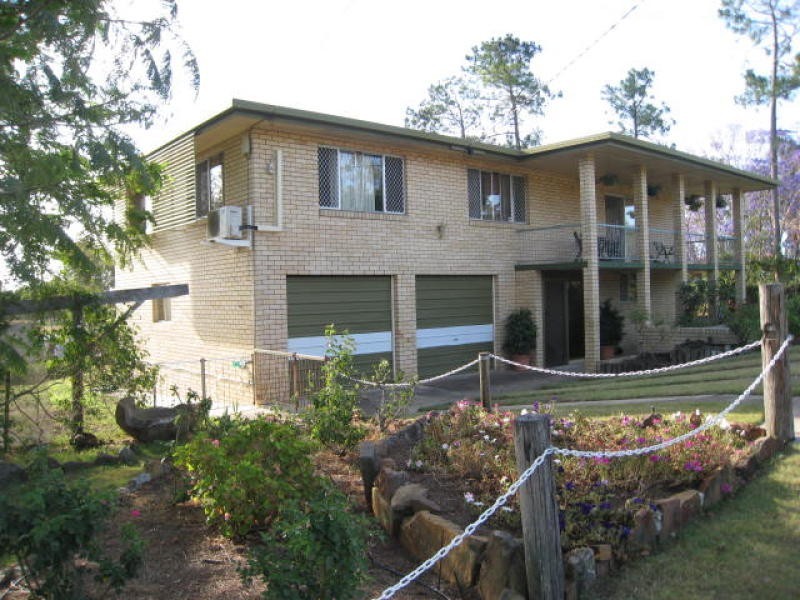 14 Andrew Street, Bundamba QLD 4304