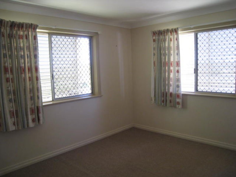 14 Andrew Street, Bundamba QLD 4304