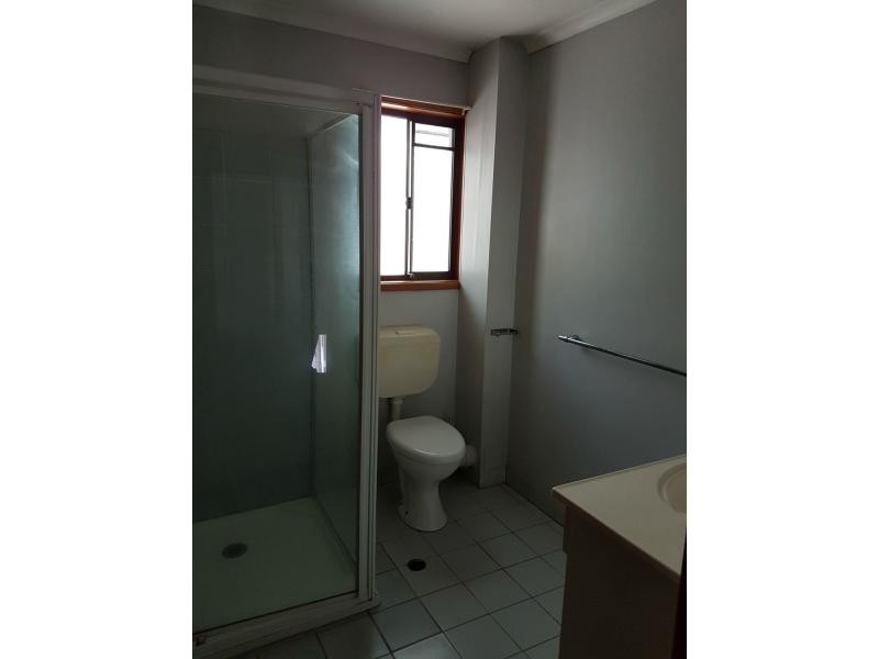 9/155 John Paul Drive, Springwood QLD 4127