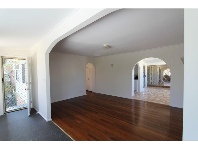 7 Chestnut Street, Logan Central QLD 4114