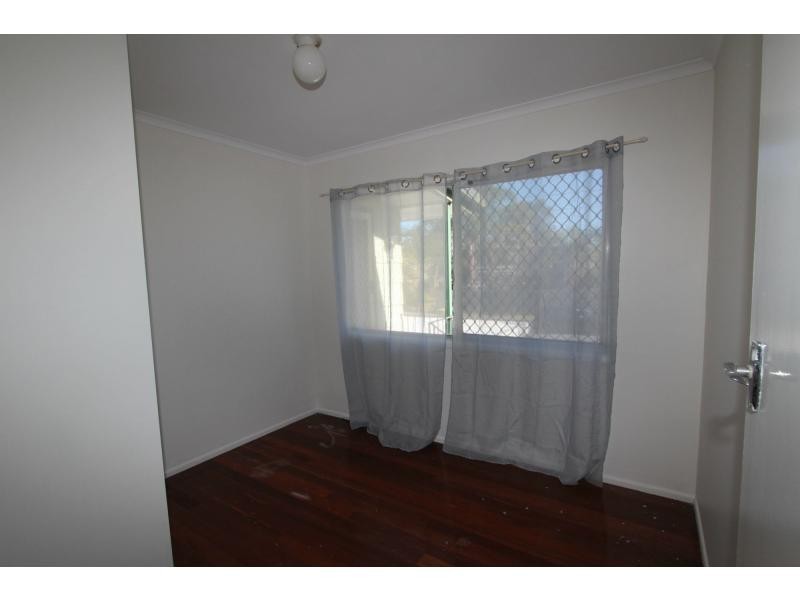 7 Chestnut Street, Logan Central QLD 4114