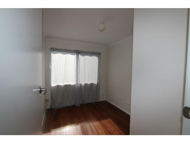 7 Chestnut Street, Logan Central QLD 4114