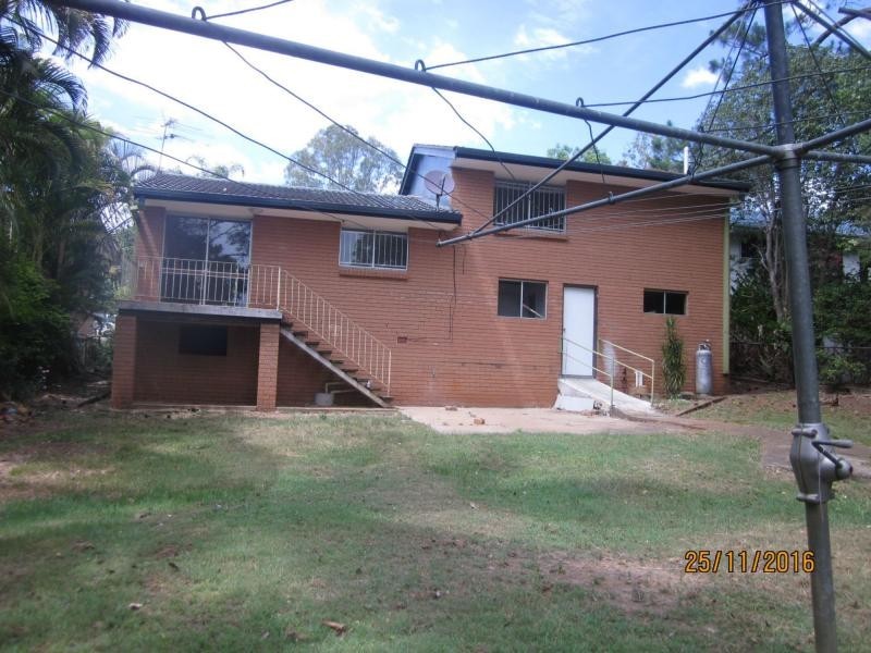 29 Laughlin Street, Kingston QLD 4114