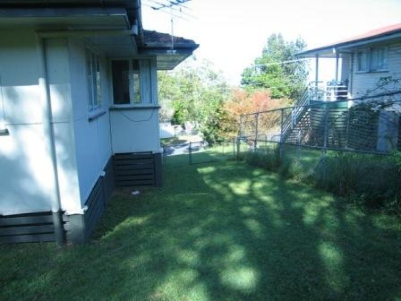 14 Henty Street, Woodridge QLD 4114