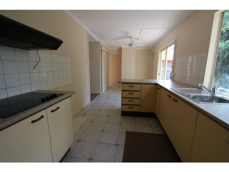 38 Southgate Drive, Woodridge QLD 4114