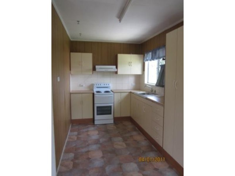 74 Albert Street, Woodridge QLD 4114