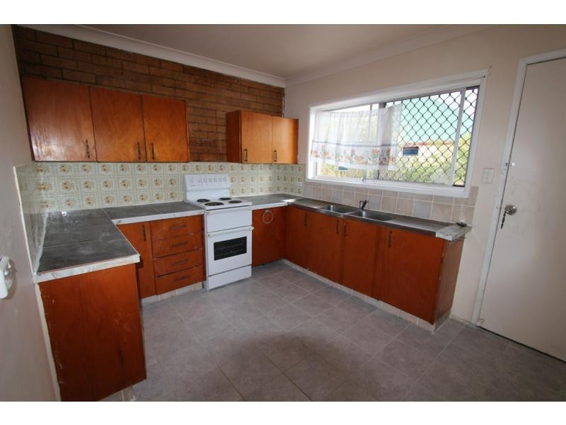 2/50 Defiance Road, Woodridge QLD 4114