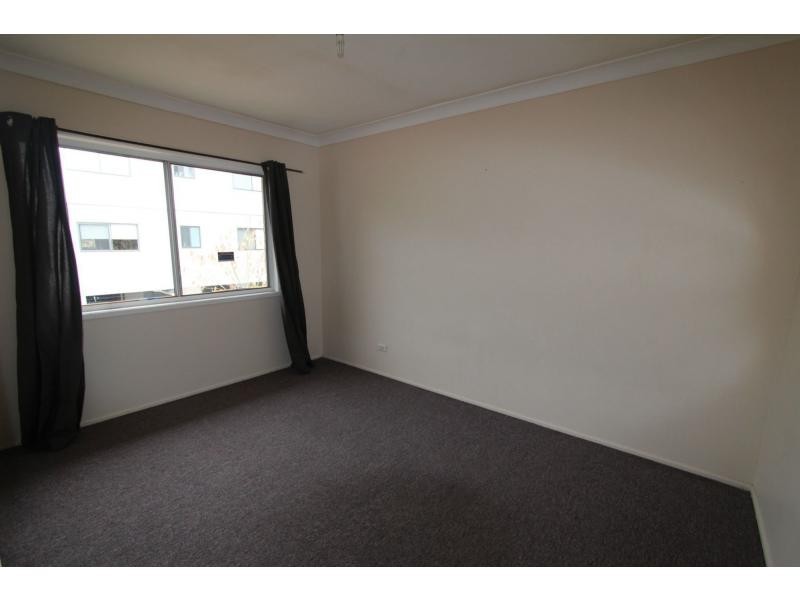 2/50 Defiance Road, Woodridge QLD 4114