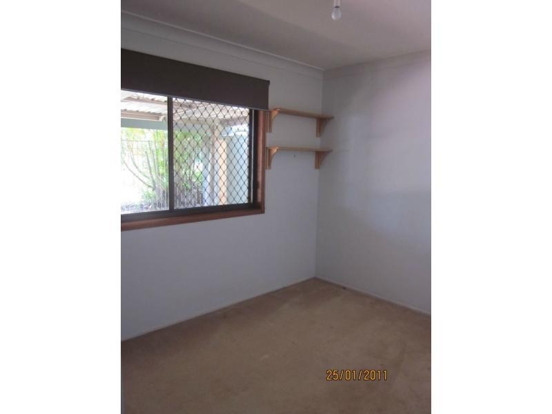 9 Crocus Street, Daisy Hill QLD 4127