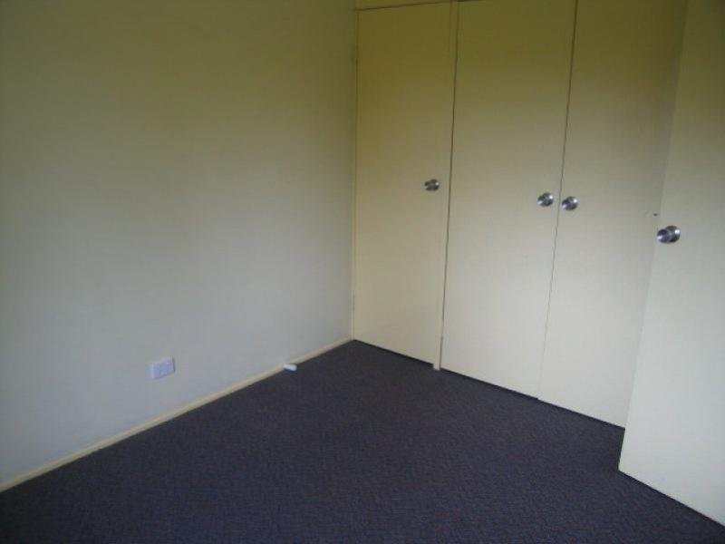 2/28 Garfield Road, Logan Central QLD 4114