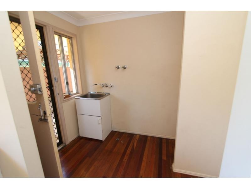 3 Reign Street, Kingston QLD 4114