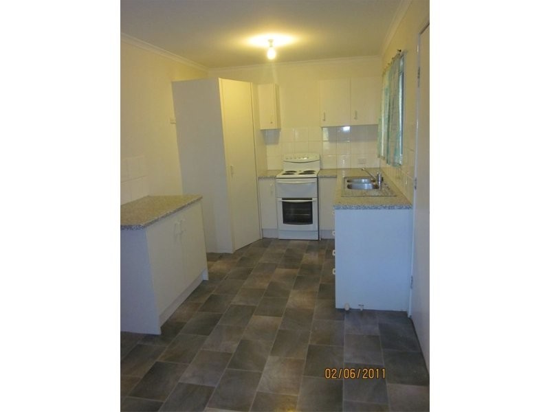 37 Ashvale Street, Kingston QLD 4114