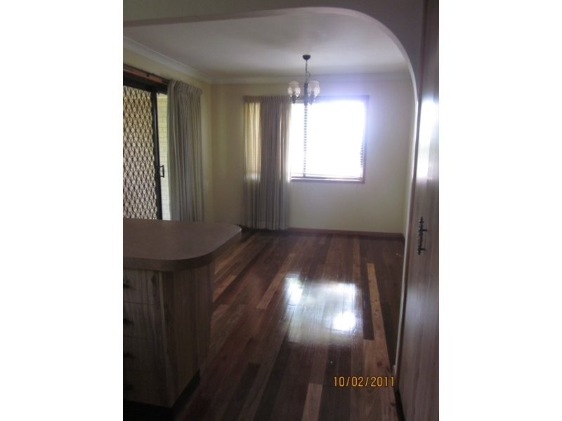 15 Elonera Drive, Slacks Creek QLD 4127