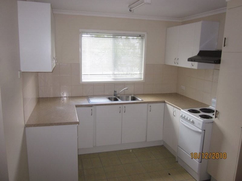 74 Mayes Avenue, Kingston QLD 4114