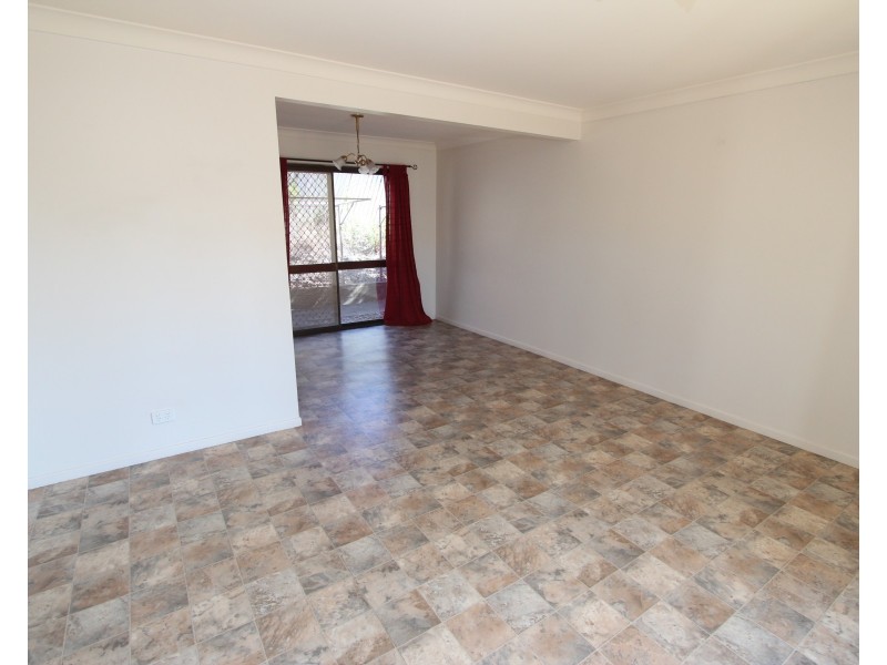 4/15 Smith Road, Woodridge QLD 4114