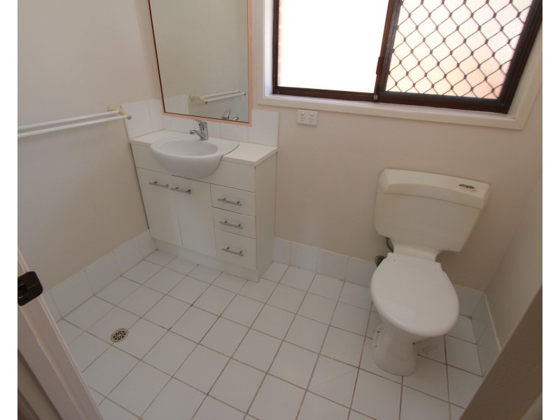 4/15 Smith Road, Woodridge QLD 4114