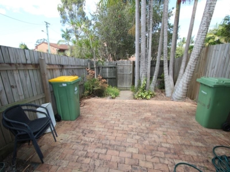 8/21 Chatswood Road, Daisy Hill QLD 4127