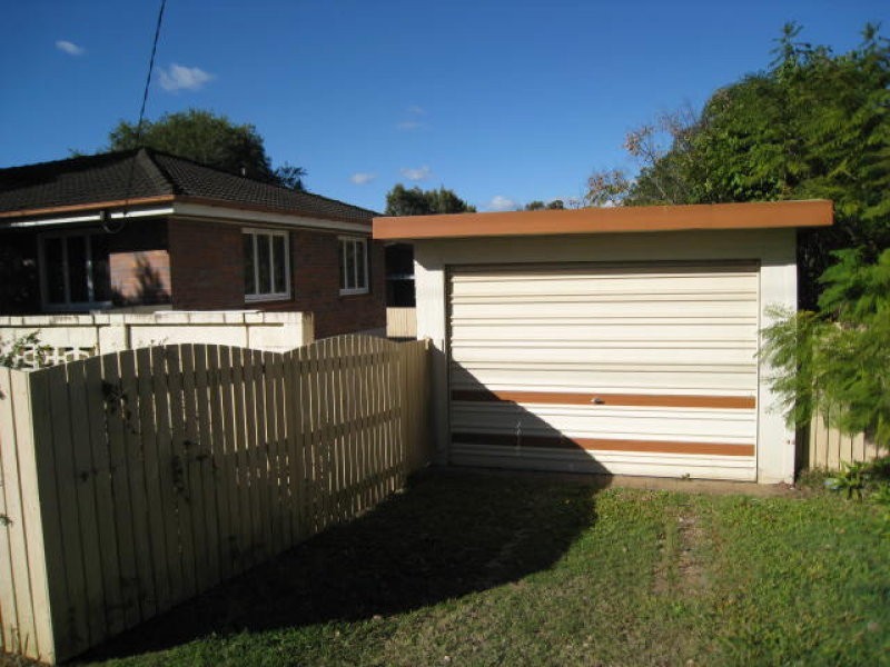 8 Arthur Street, Woodridge QLD 4114