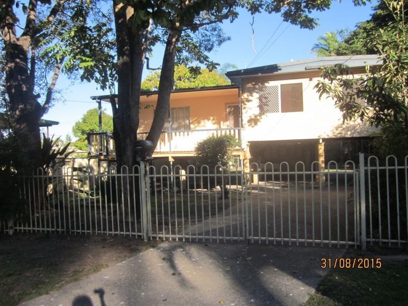 33 Spruce Street, Kingston QLD 4114