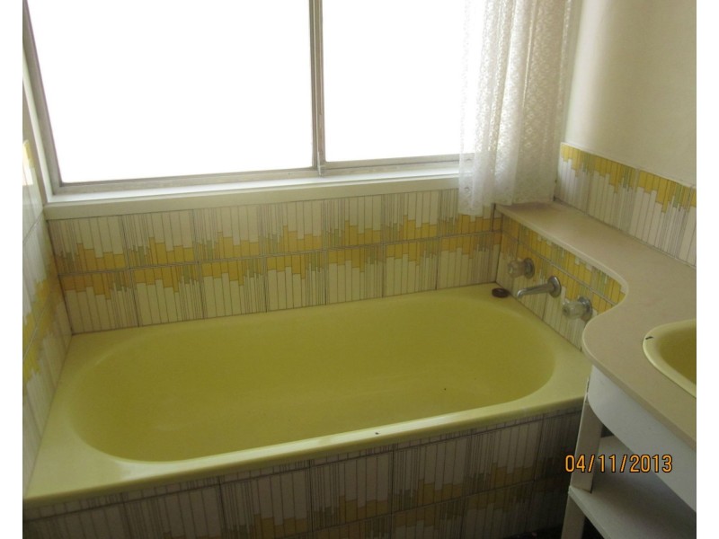 3 Alarka Court, Kingston QLD 4114