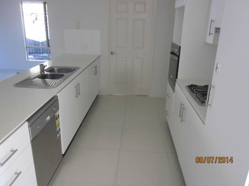 43 Windsor Street, Slacks Creek QLD 4127