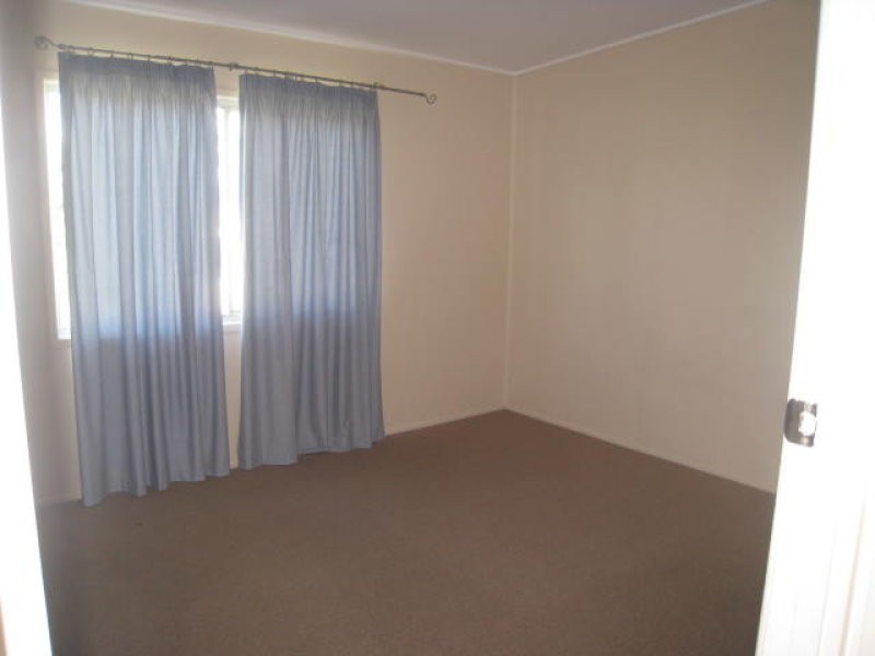 19 Oakland Avenue, Woodridge QLD 4114