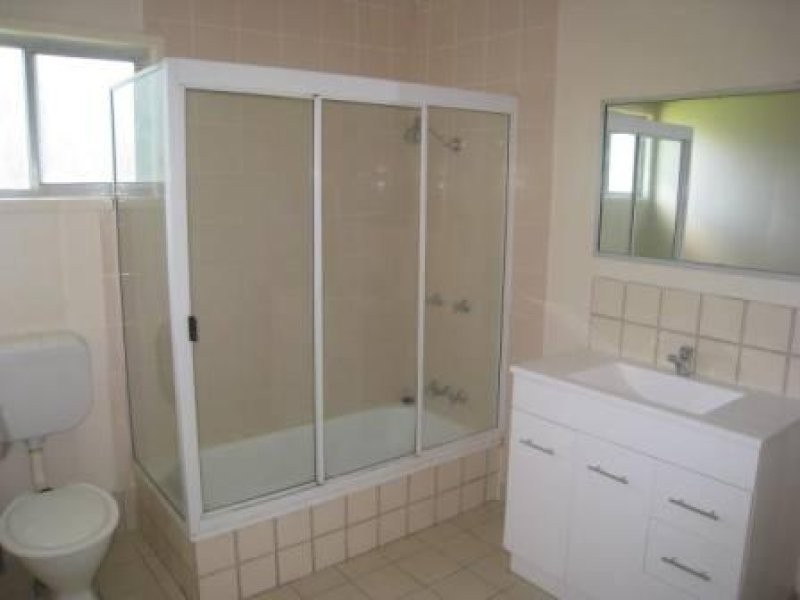 19 Oakland Avenue, Woodridge QLD 4114