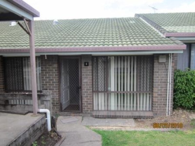 Unit 4/31 Nyanza Street, Woodridge QLD 4114