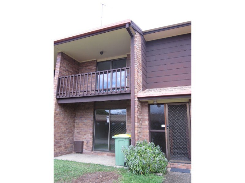 2/2 Heather Street, Logan Central QLD 4114