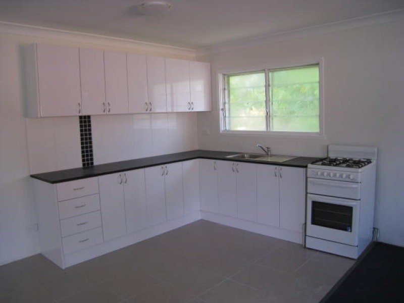 7 Avoca Street, Woodridge QLD 4114
