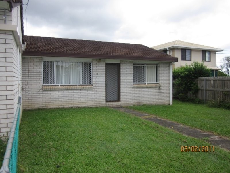 Unit 4/1 Blackwood Road, Logan Central QLD 4114