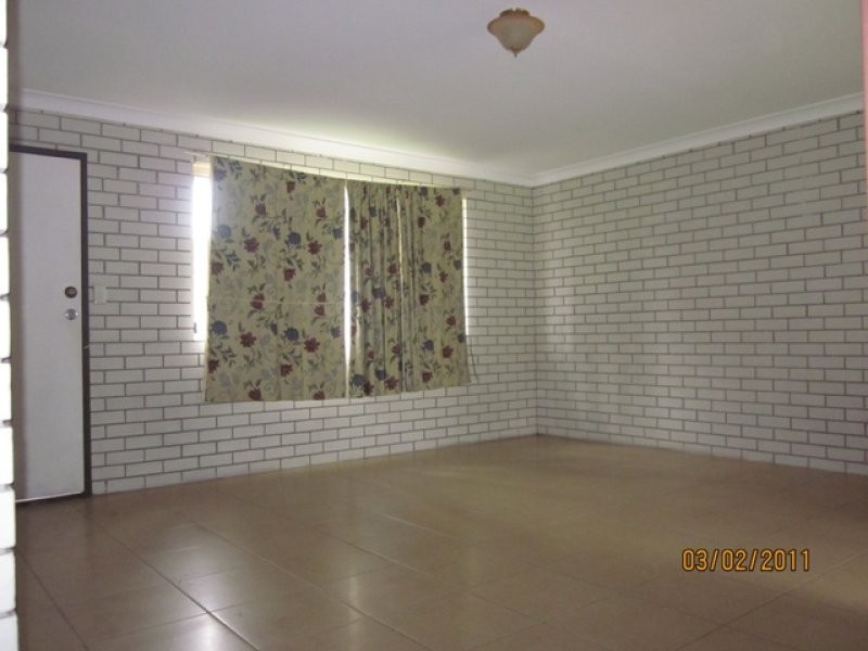 Unit 4/1 Blackwood Road, Logan Central QLD 4114