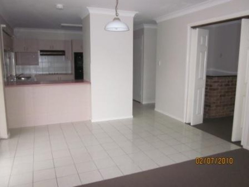 4 Elton Street, Daisy Hill QLD 4127