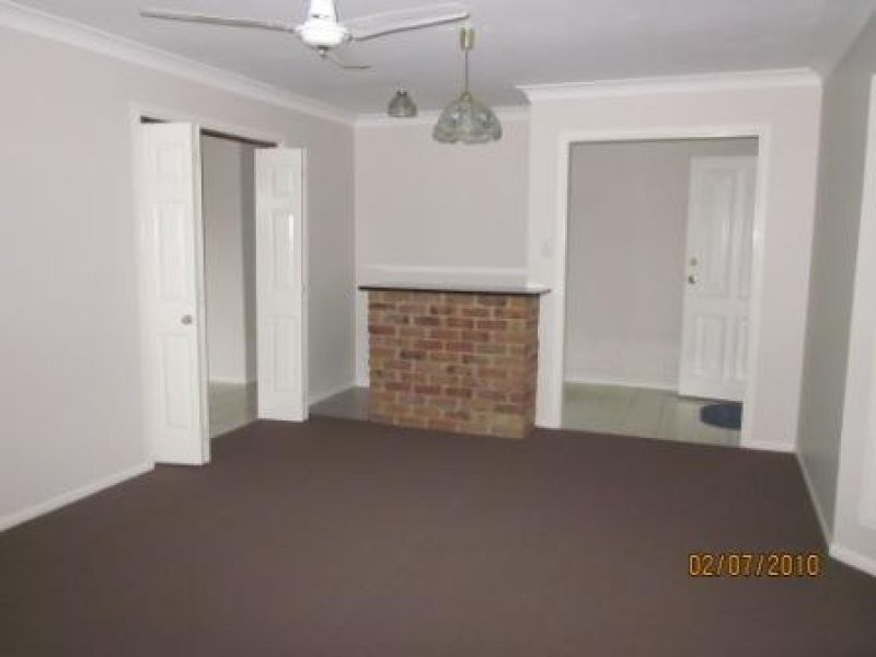 4 Elton Street, Daisy Hill QLD 4127