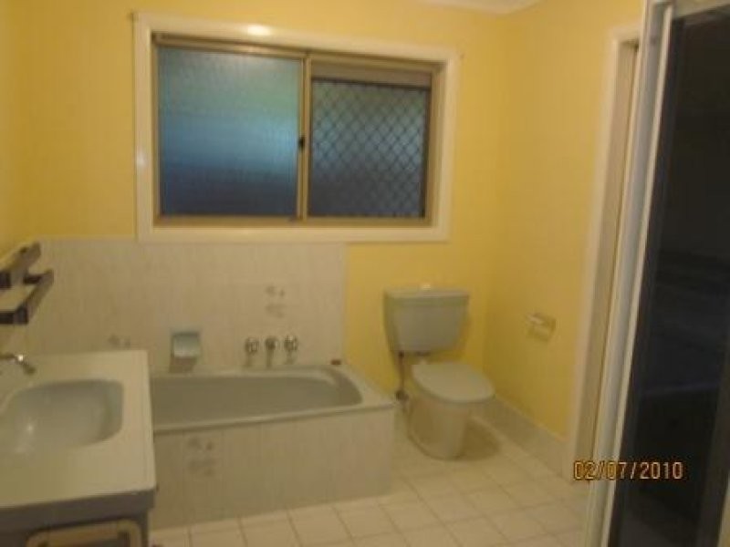 4 Elton Street, Daisy Hill QLD 4127