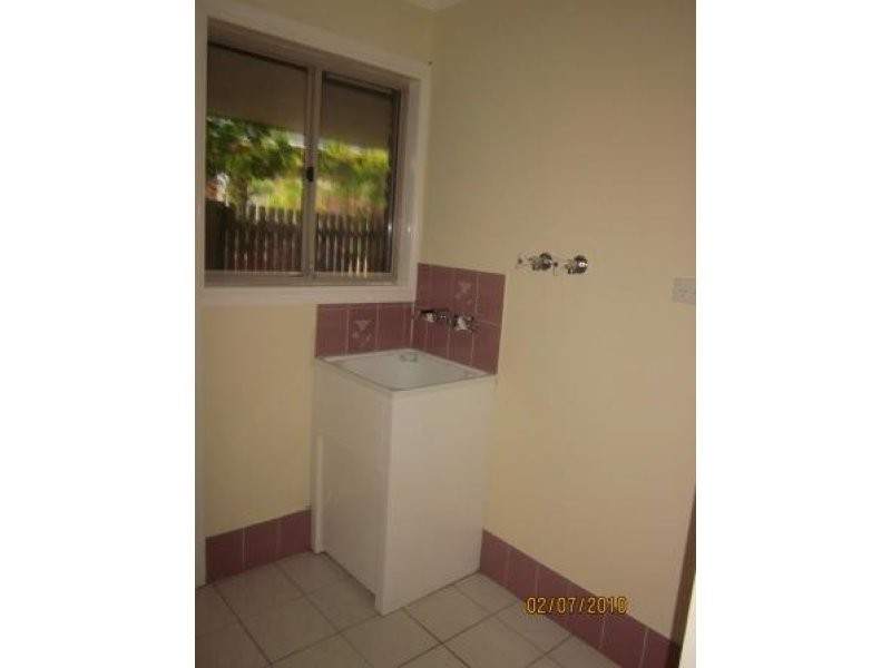 4 Elton Street, Daisy Hill QLD 4127