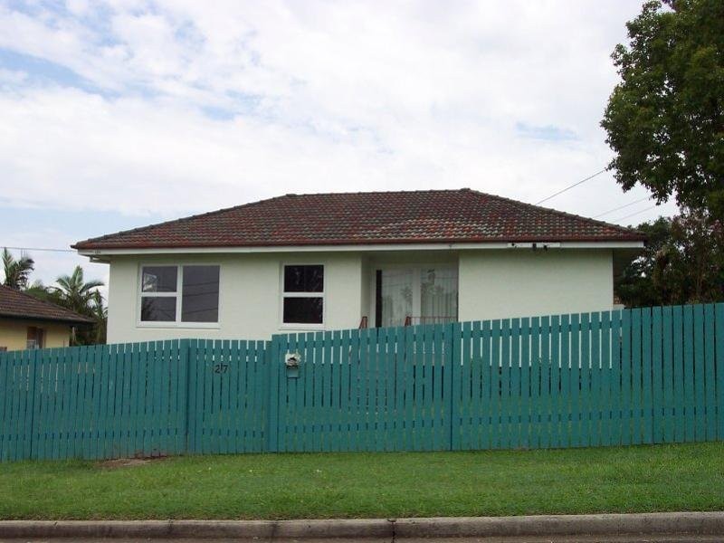 27 Madison Street, Woodridge QLD 4114